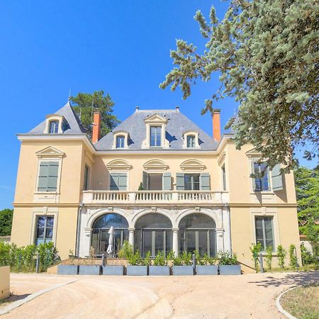 Chateau Ecully - Appartement 2 Chambres - Terrasse & Parking 外观 照片